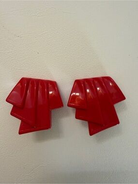 ANGELA CAPUTI Resin Drop Clip-on Earrings